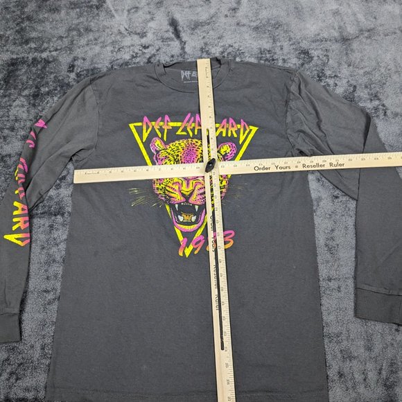Def Leppard Shirt Adult Medium Gray Pullover Long Sleeve 1983 Art Music Band Tee - Picture 8 of 16